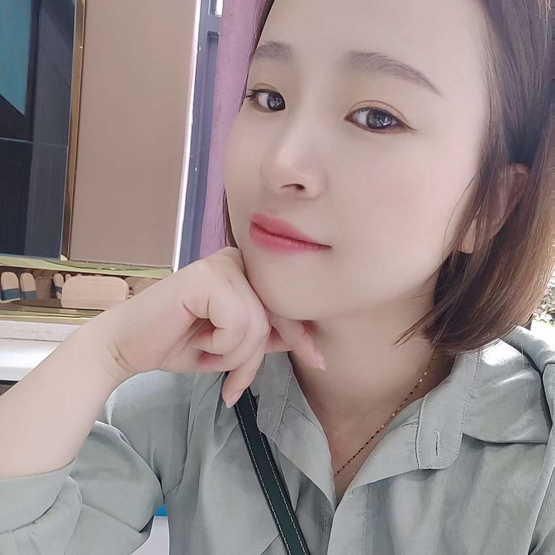 紫萱拿开心的照片