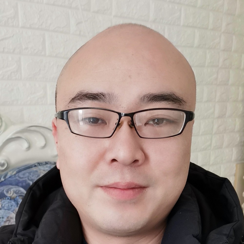 野人狂舞的照片