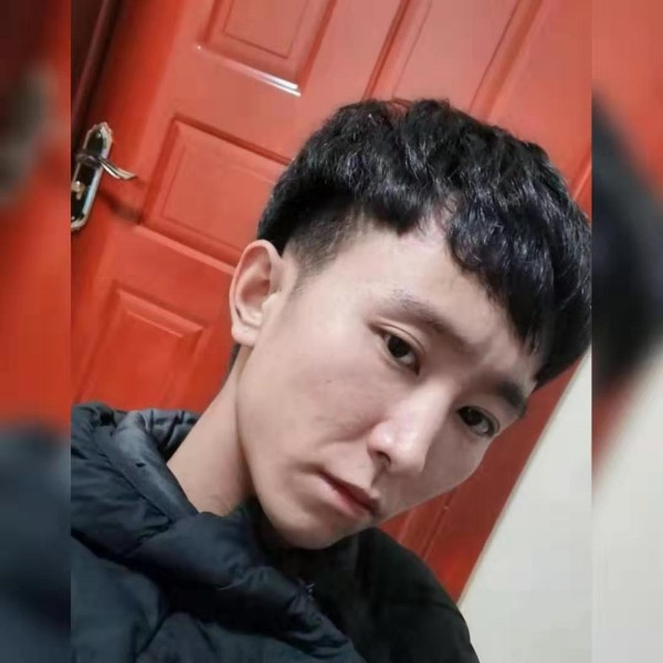 那扎文西的照片