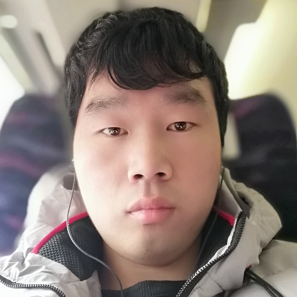 浮波邂逅悦耳的照片
