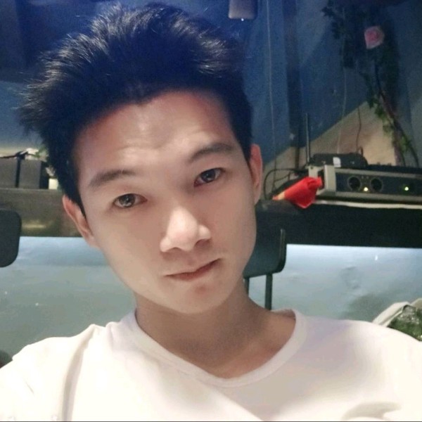 秋璃的照片