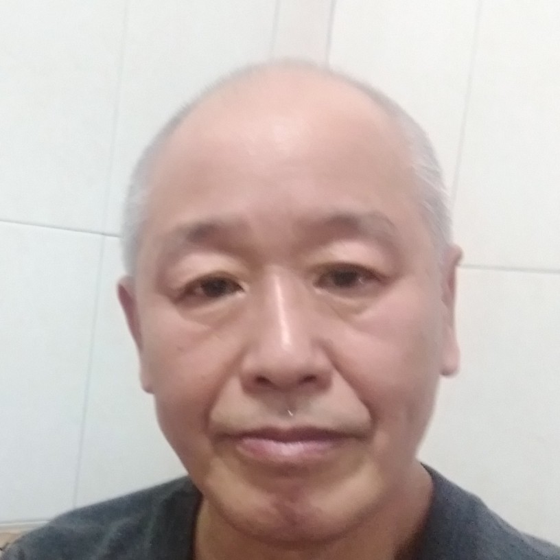 怕孤独打柚子的照片
