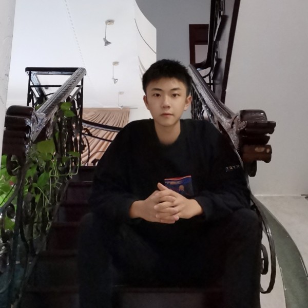 H•h的照片