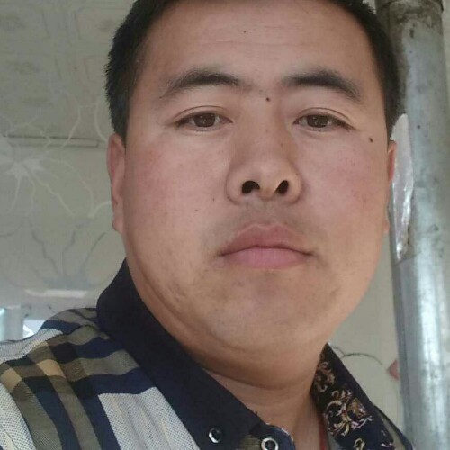 展尤活水的愛的照片
