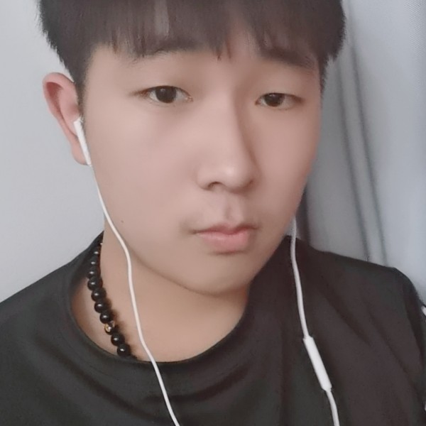 小刺猬和潇洒的照片
