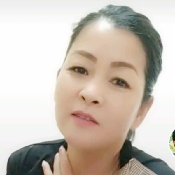 阿佳阿娜的照片