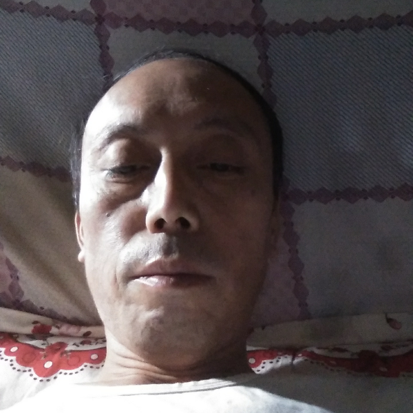 自信浮的照片