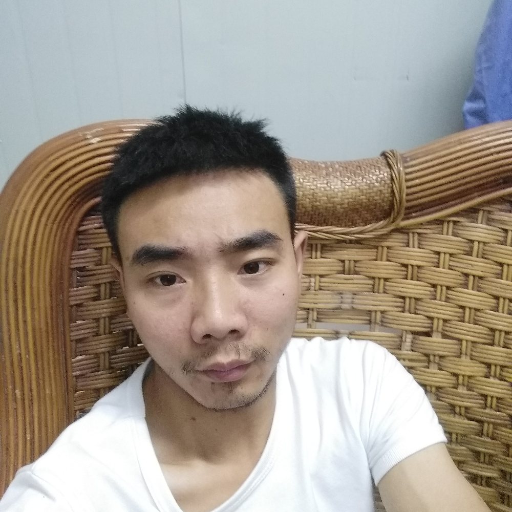 李新杨的照片