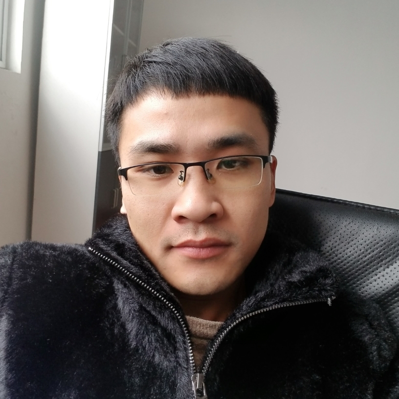 正直深拥往事的照片