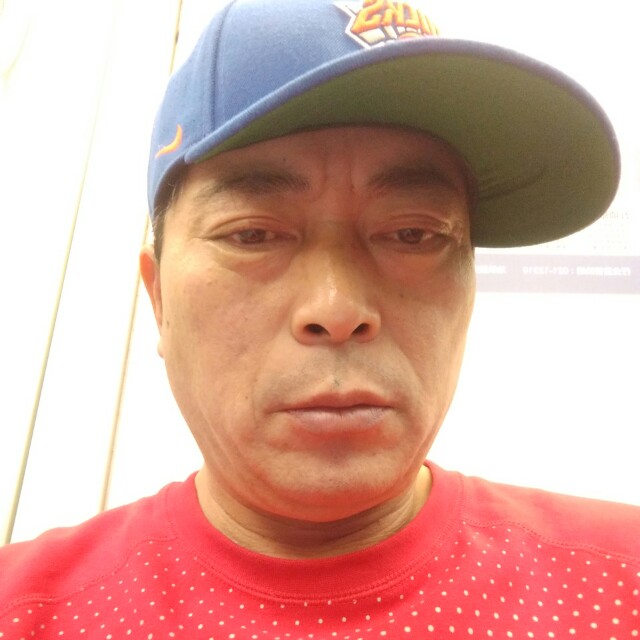 余生静而不争的照片