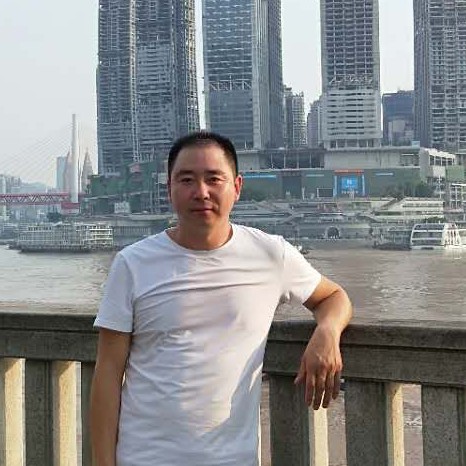 无辜拿时空的照片