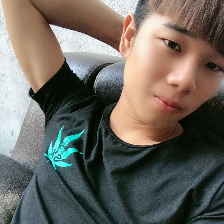 杰杰，，的照片