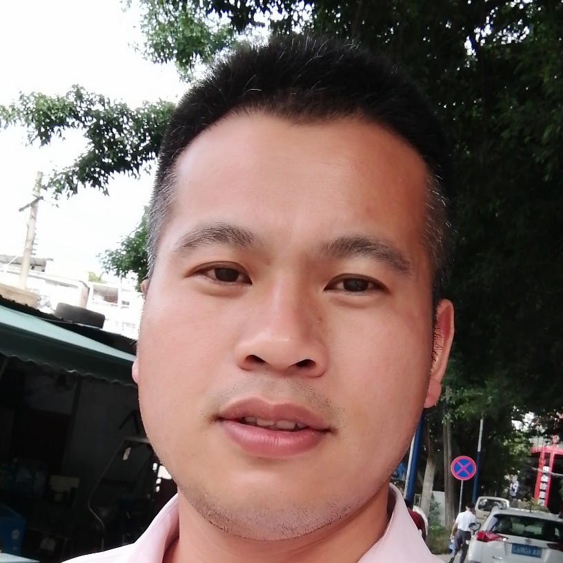 鴻运驹哥的照片