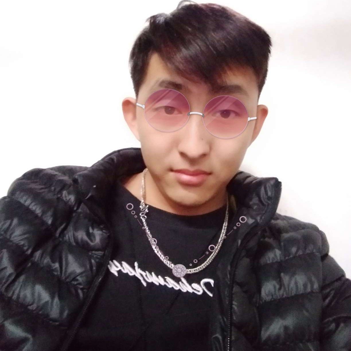 犹豫等待紫萱的照片