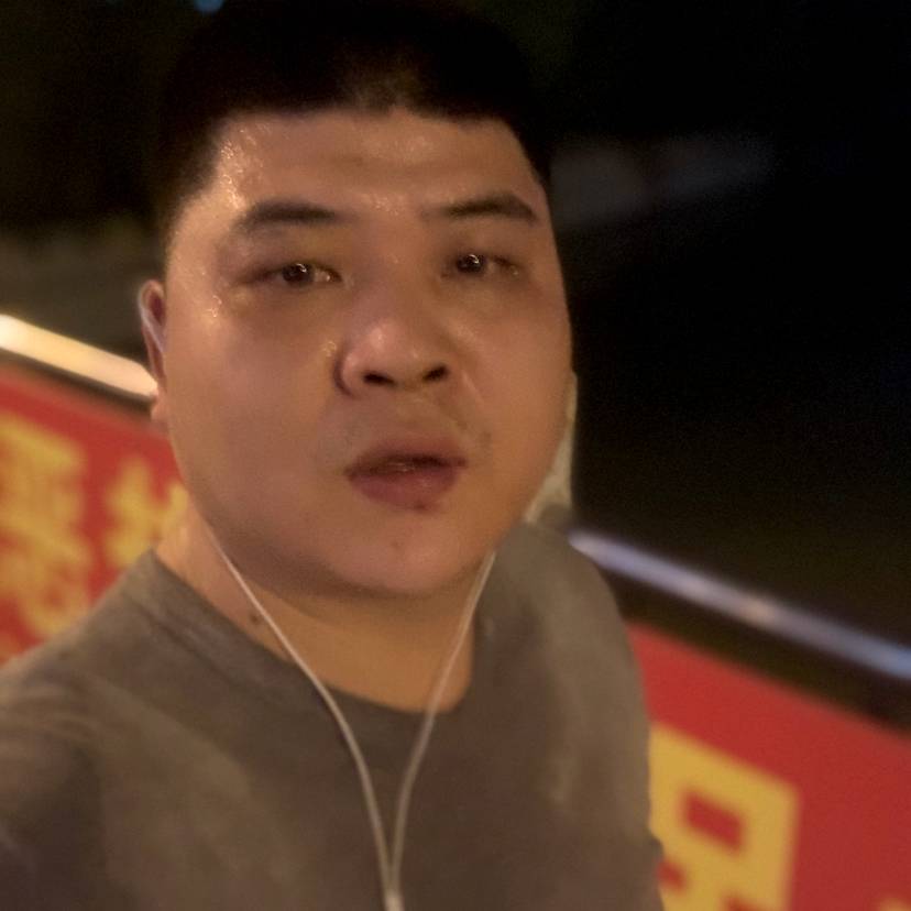 十指紧扣缘分的照片