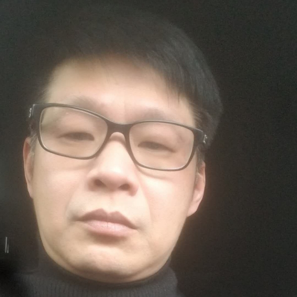 激昂有小伙的照片