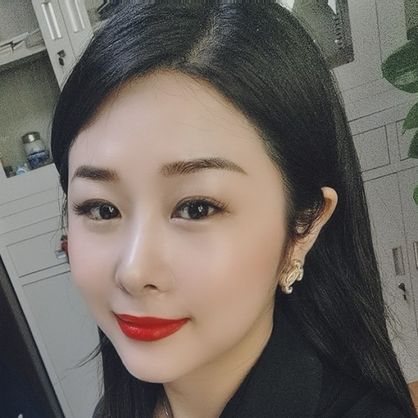 江小霞的照片