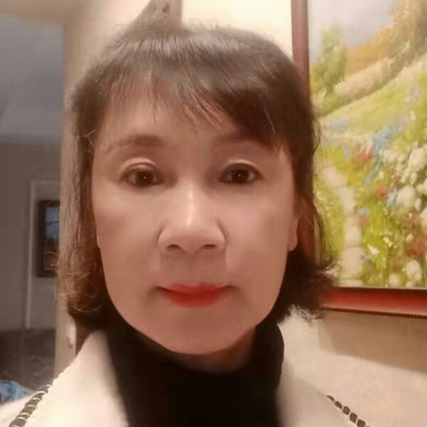 兰诺修月的照片