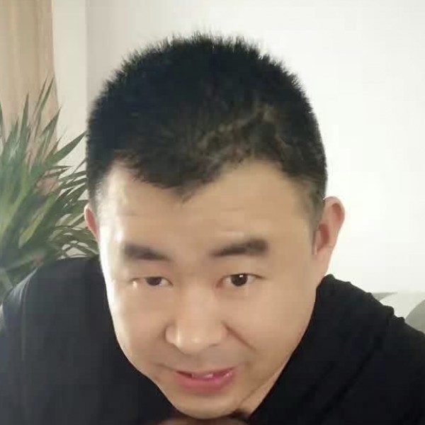 英勇爱绝影的照片