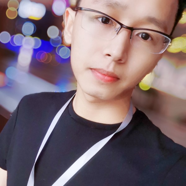 白云玩命的照片