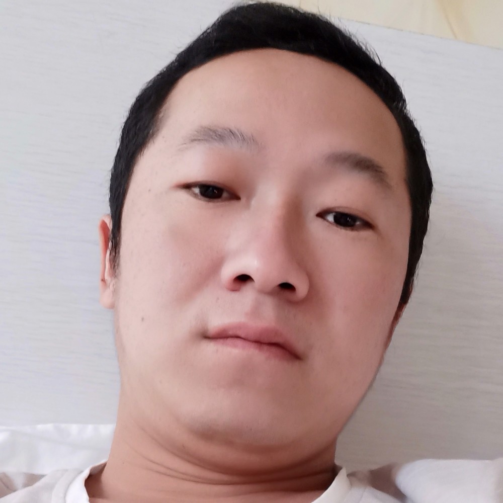 信封眼睛大的照片