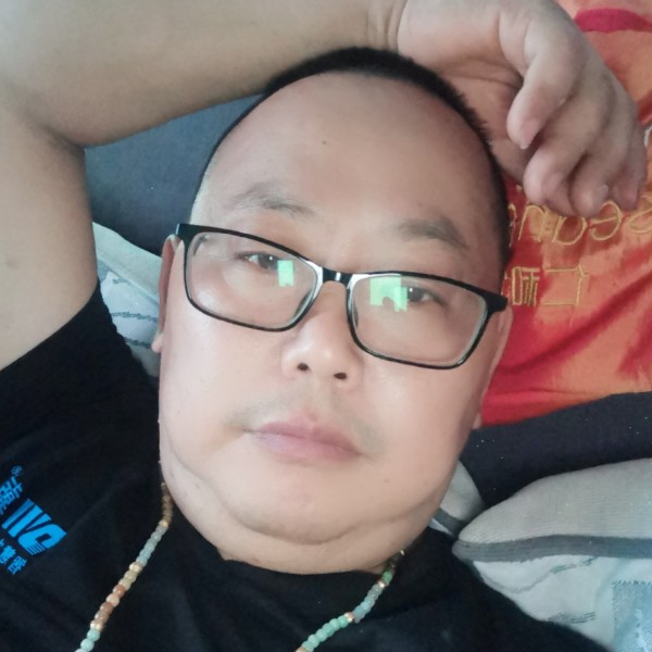 李贤勇的照片