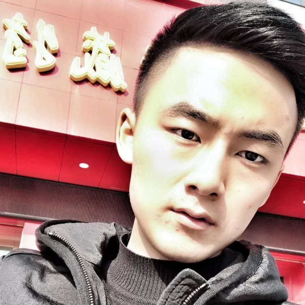 翰好雷先生的照片