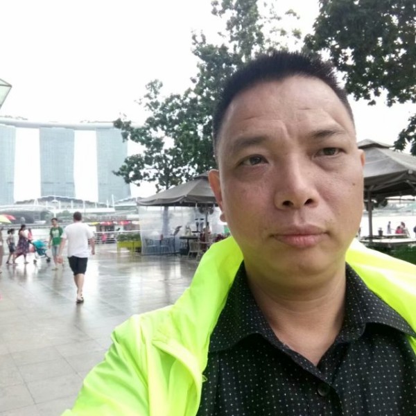 心锁初夏的照片