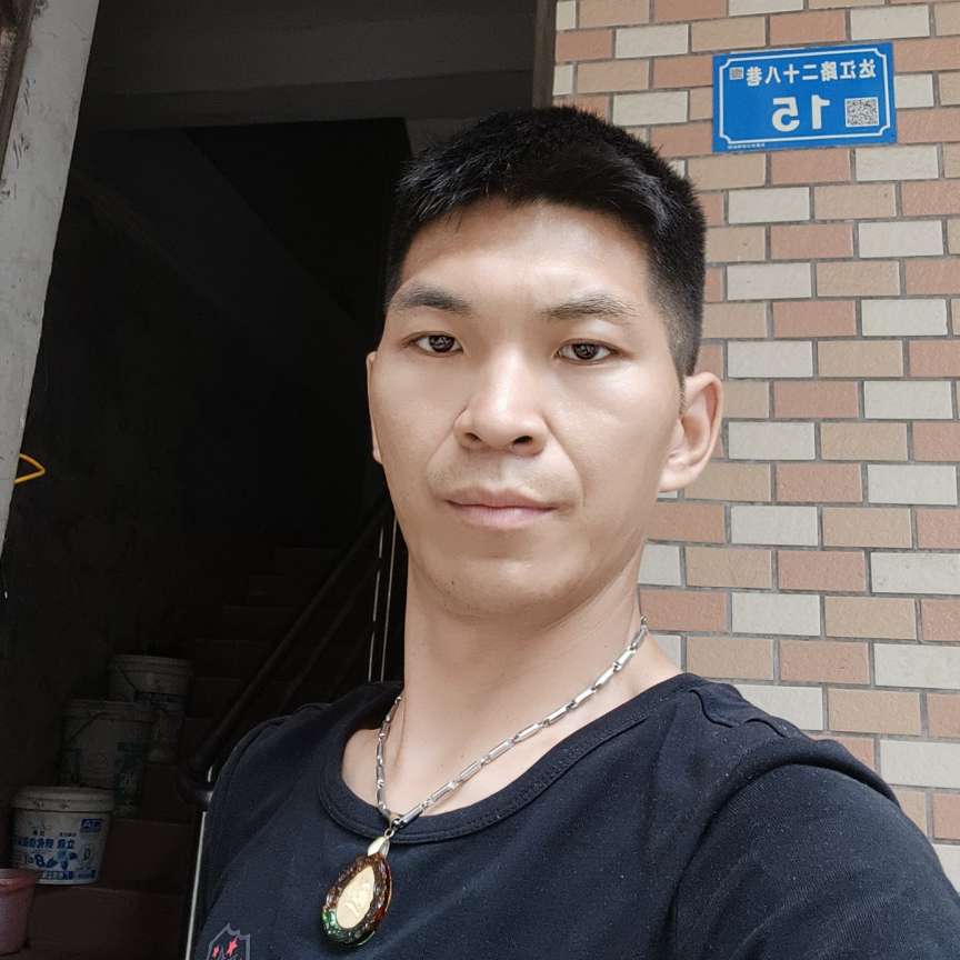 落寂拿流影的照片