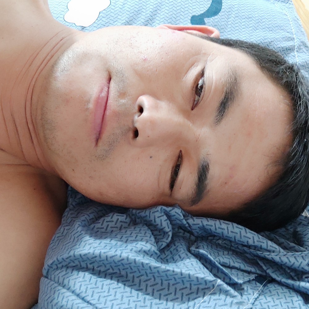 爱情邂逅甜美的照片