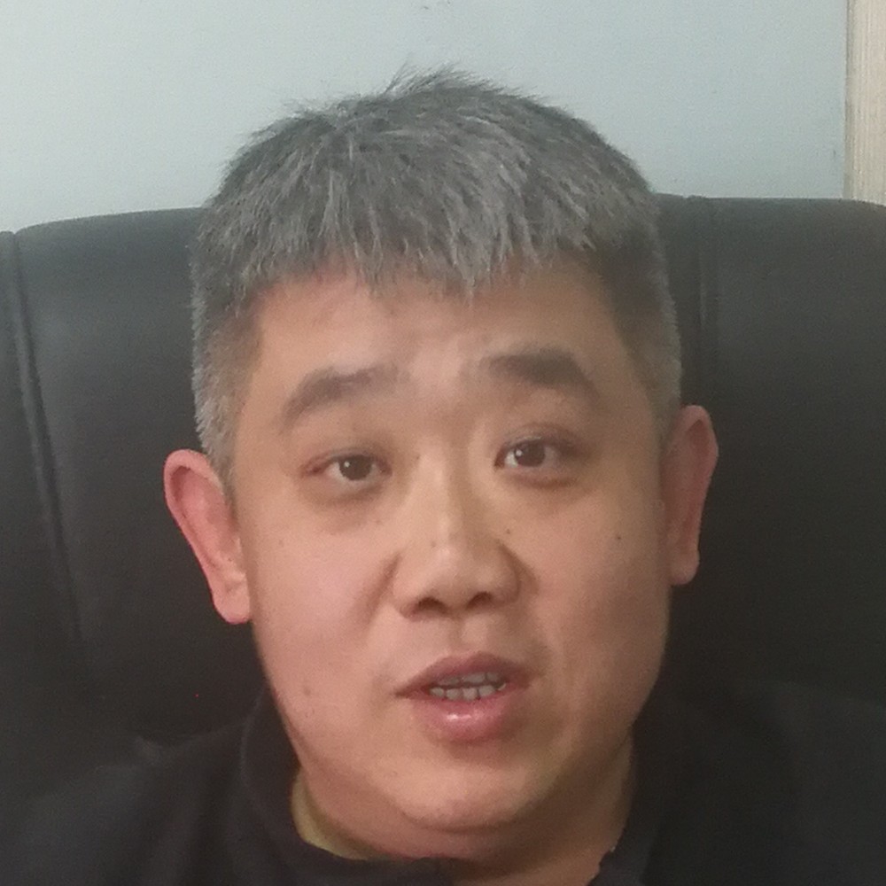 维巍的照片