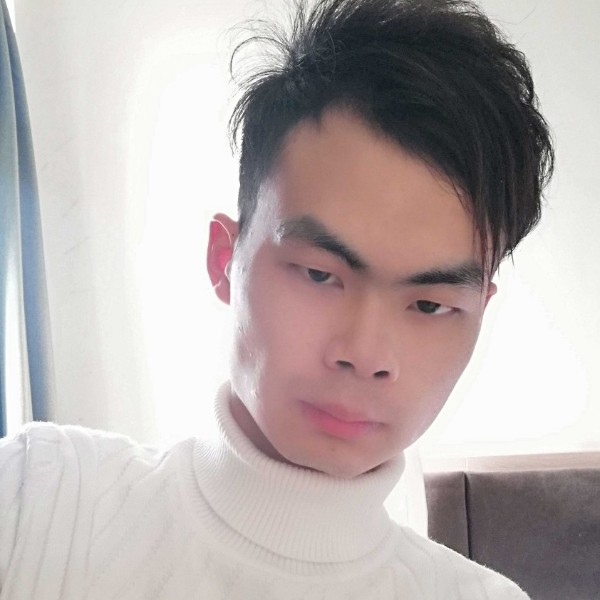 白开水羞涩的照片