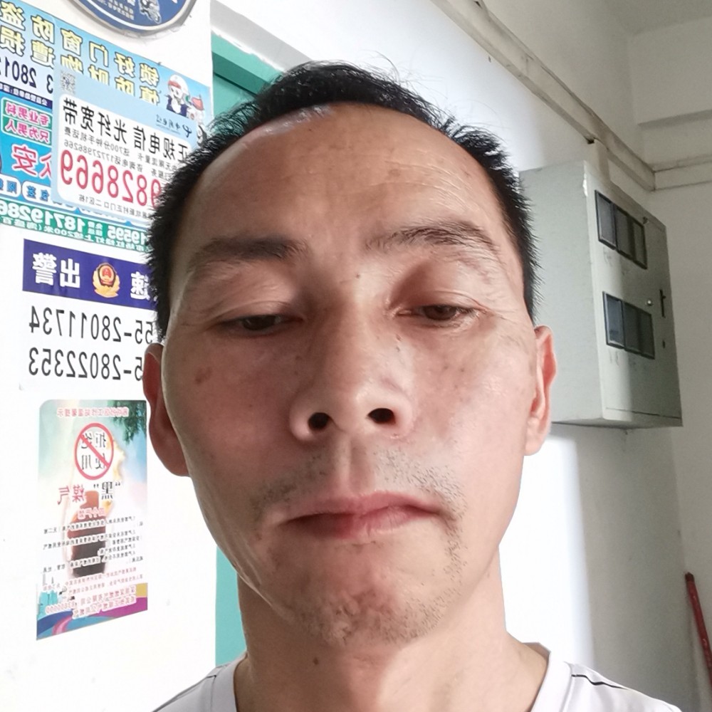 谭辉明的照片