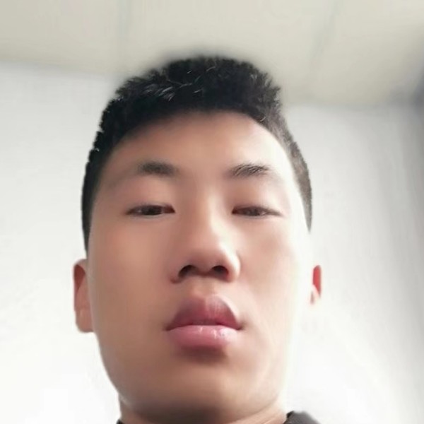 钱七的照片