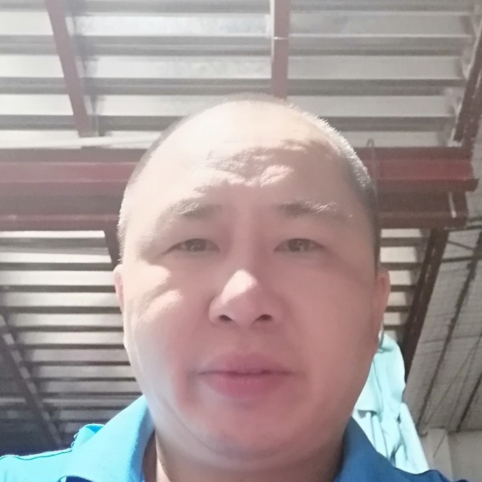 陈拾贰的照片