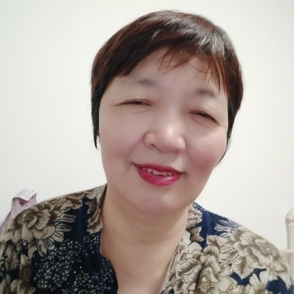 花生单薄的照片