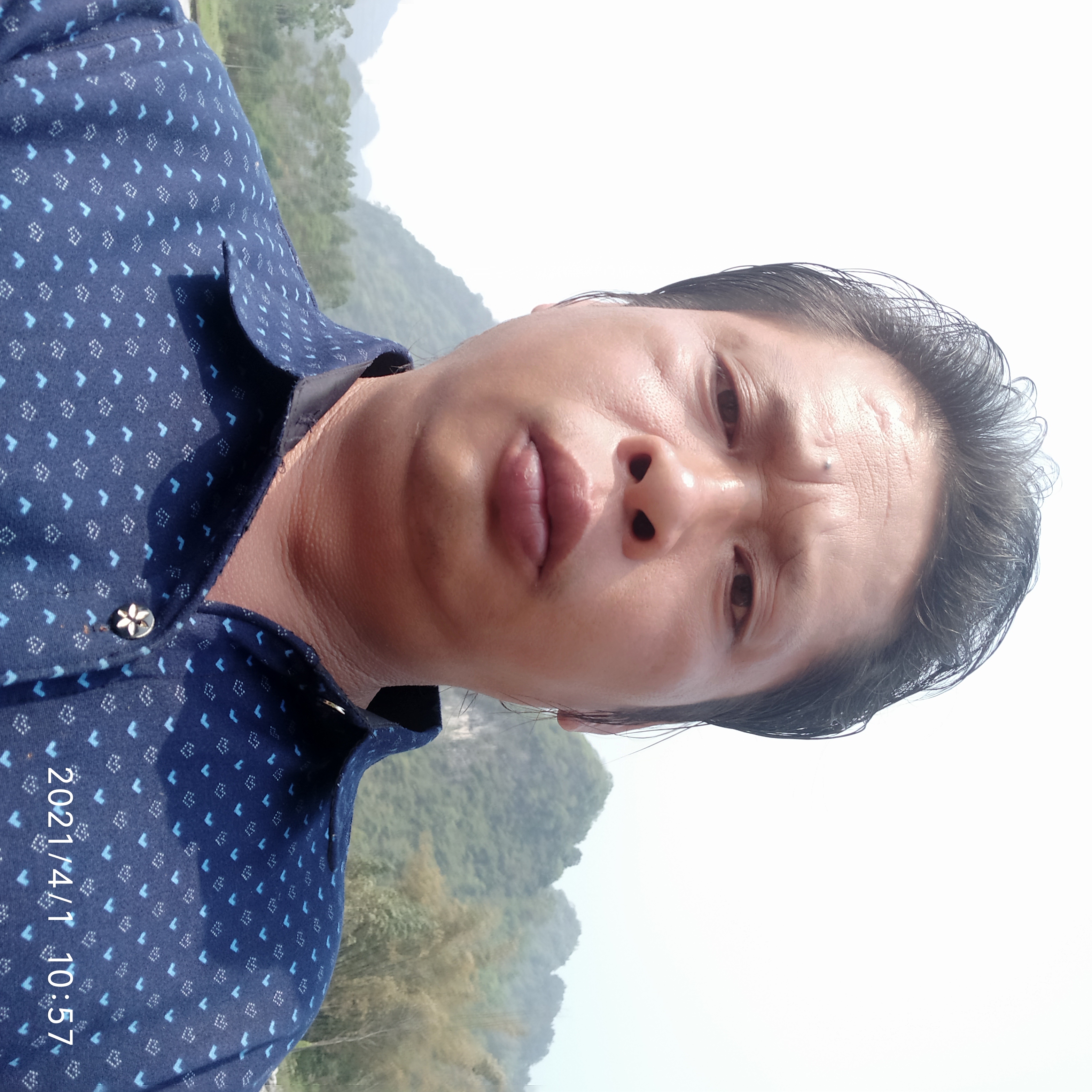 吴桂雷的照片