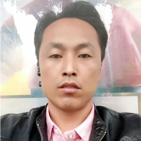 瘦瘦闻含羞草的照片