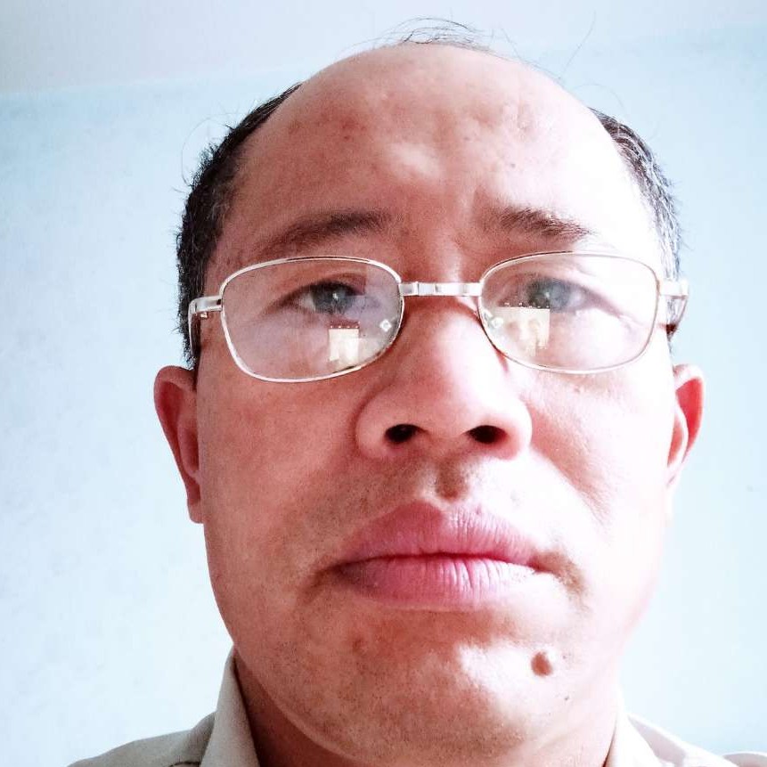 斑驳放弃银耳汤的照片