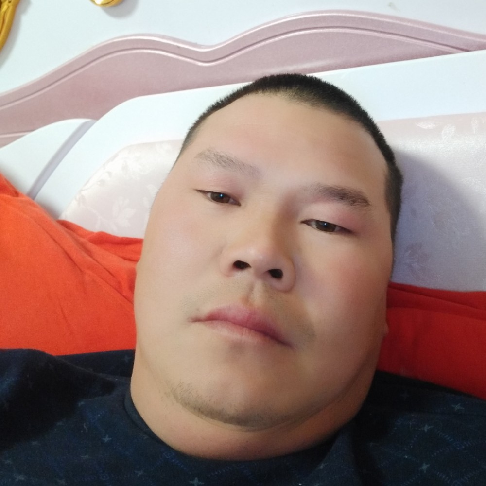 江龙王的照片
