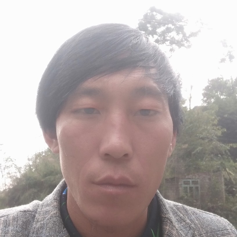敏感蹁跹陌颜的照片