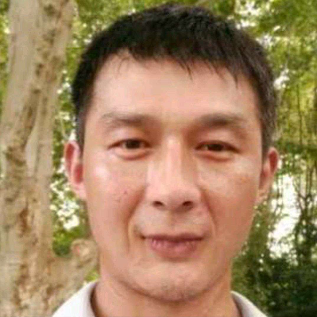 张薇子的照片