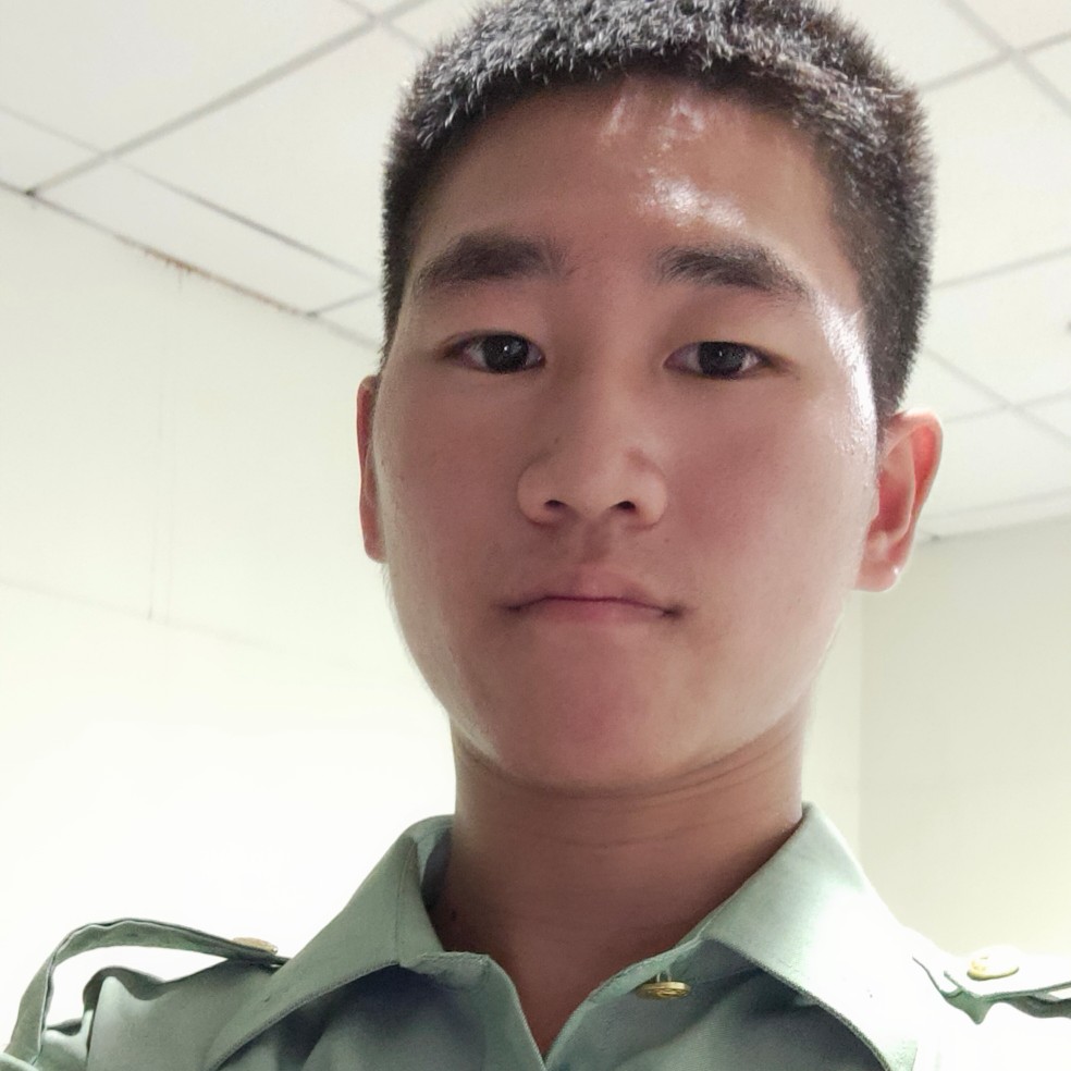 不平凡的路的照片