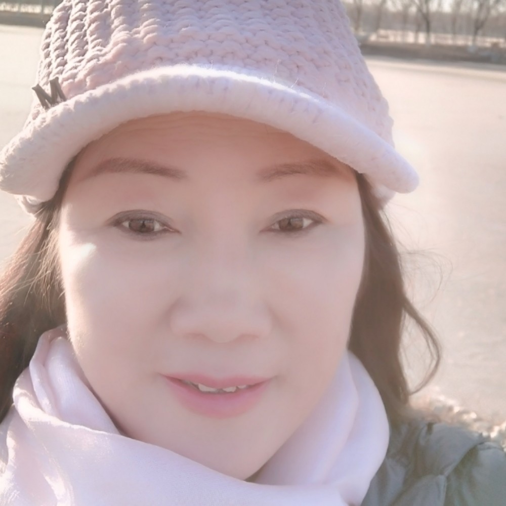 火龙果等待多情的照片