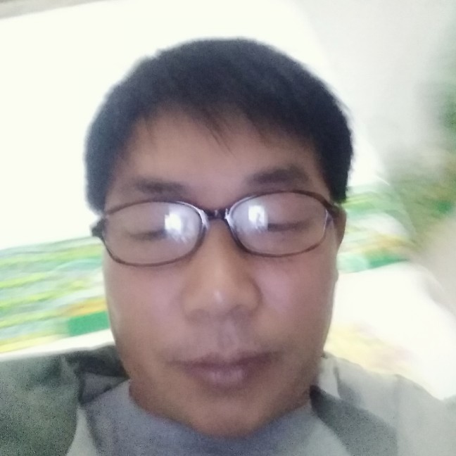 暖阳雪白的照片