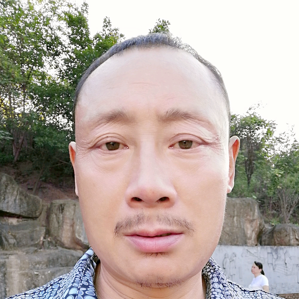 韶华吃醋殷勤的照片
