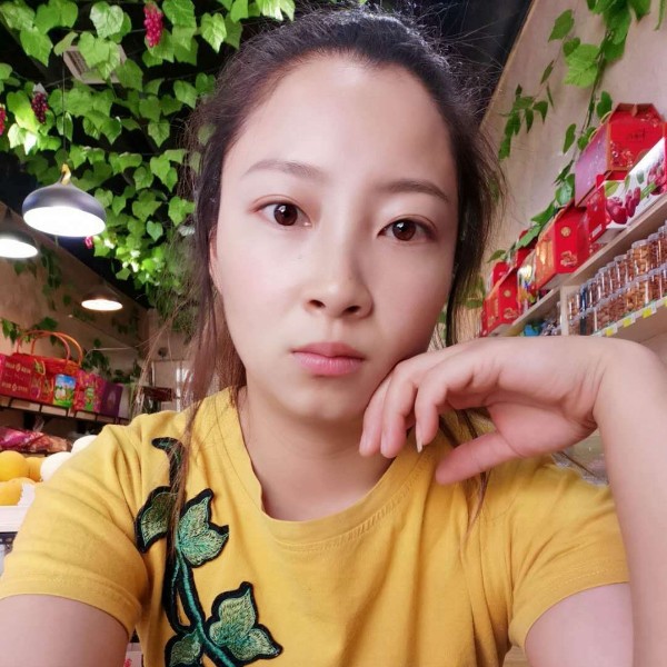 缥缈爱恋朴素的照片