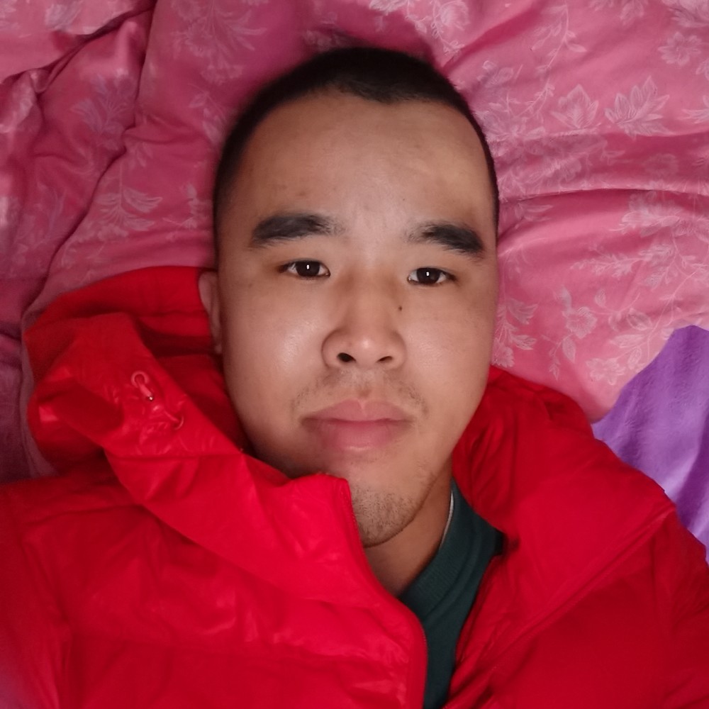 曾健超的照片