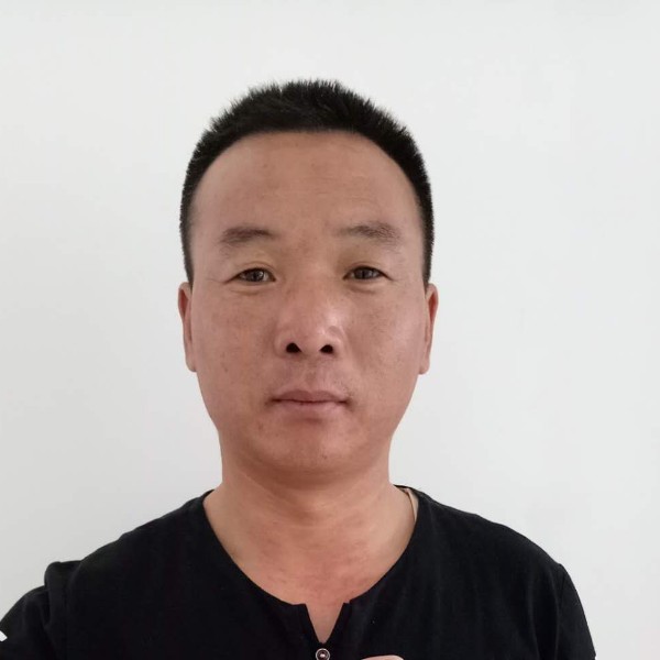 墨镜爱恋深情的照片