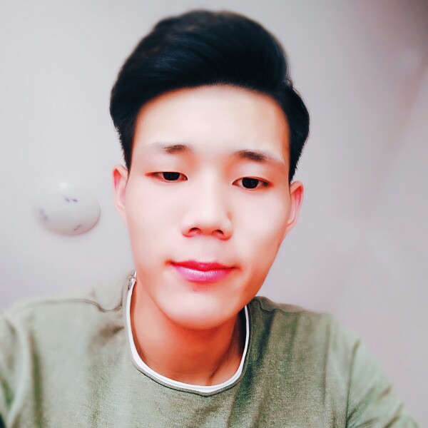 读你♛的照片